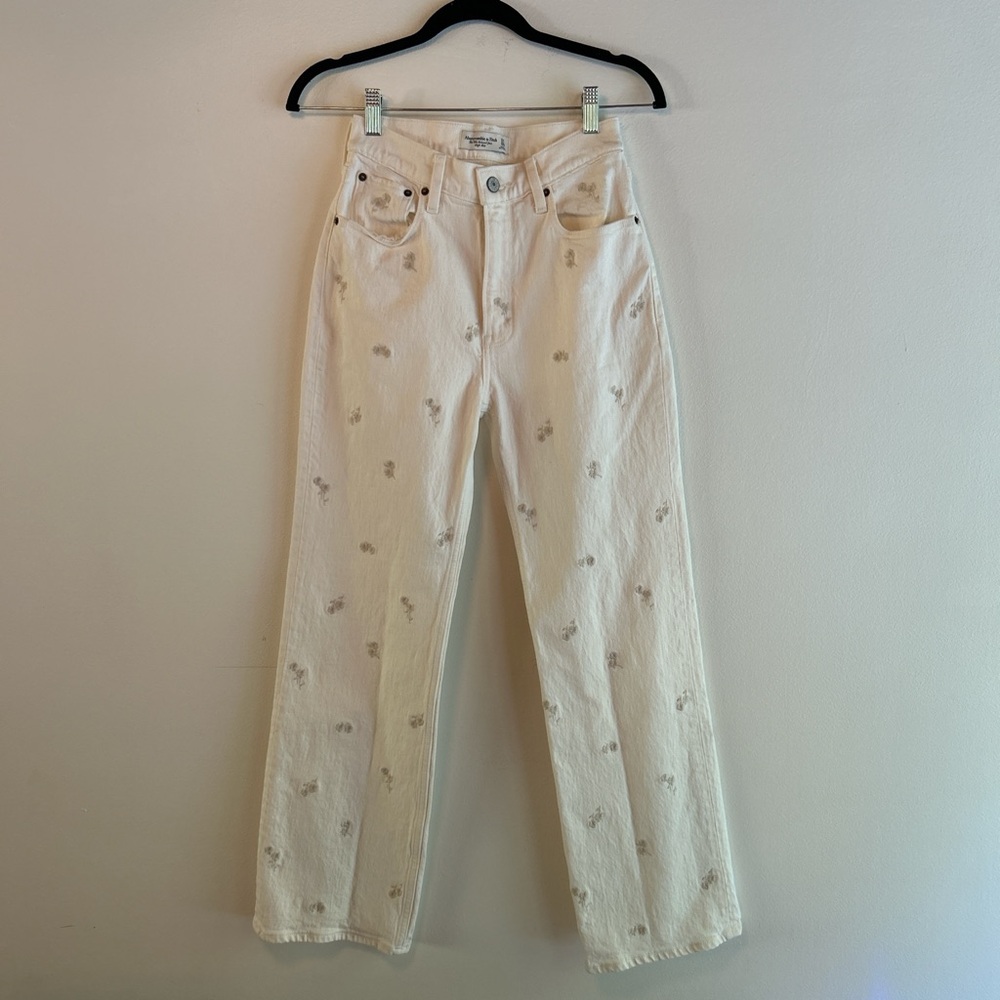 Abercrombie & Fitch floral jean